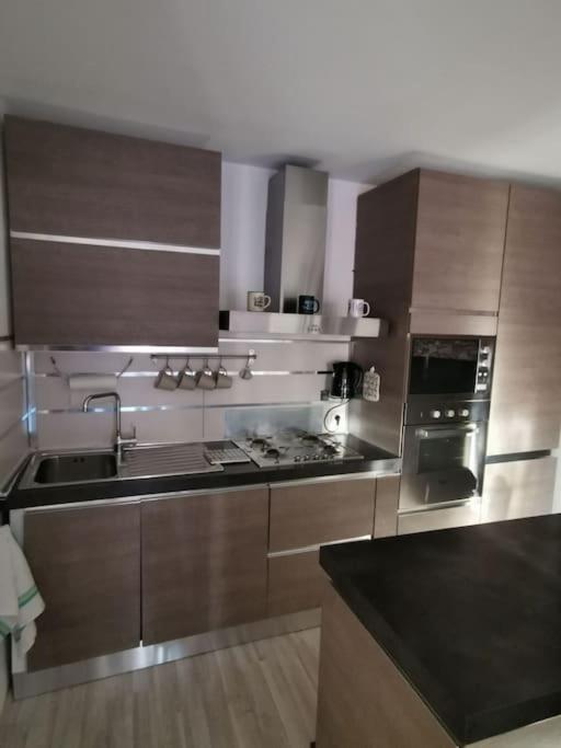 Il Nido Dell'Artista Apartment Pietrasanta Ngoại thất bức ảnh
